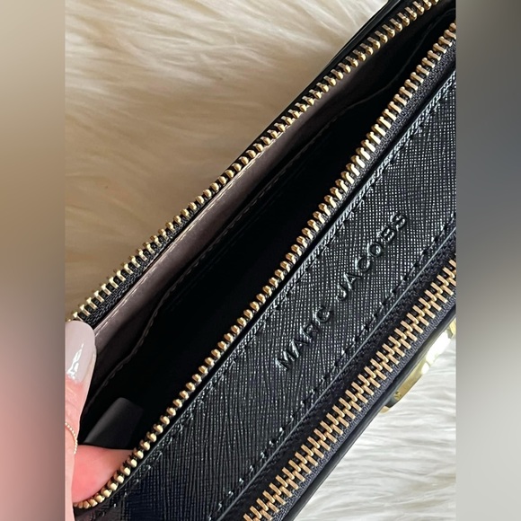 Marc Jacobs The Snapshot - Picture 11 of 16